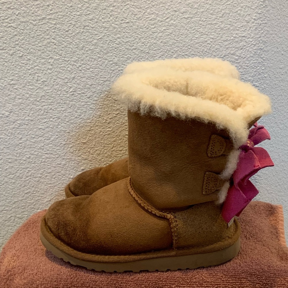 UGG Bailey Bow Toddler Boots